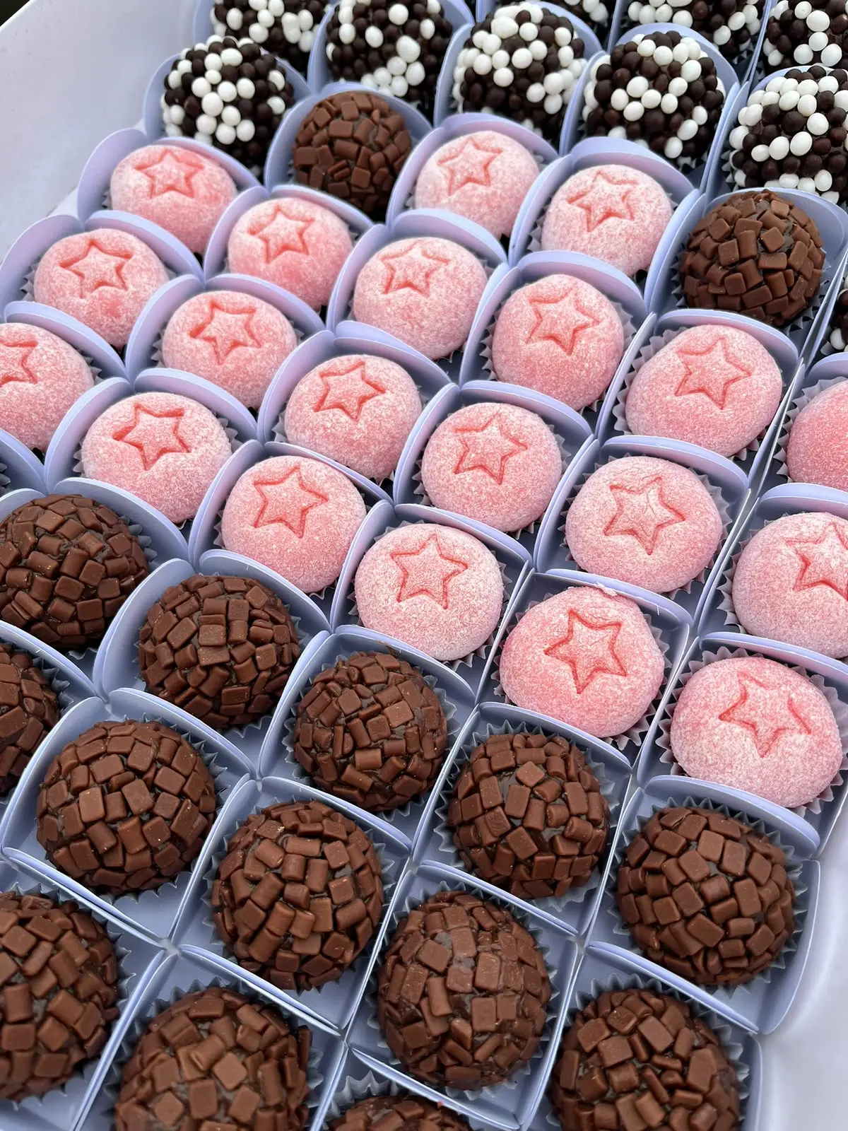 Doces enrolados — Tradicionais — Brigadeiro